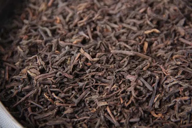 普洱茶餅在梅雨季節怎么保存?