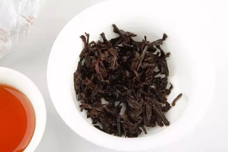 普洱熟茶好壞如何辨別？行家教你3步走！聞茶香、品茶湯、鑒葉底