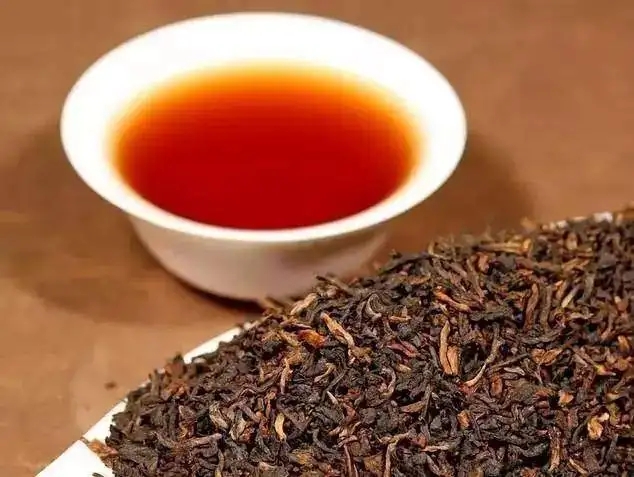 如何選購、辨識普洱茶優劣？