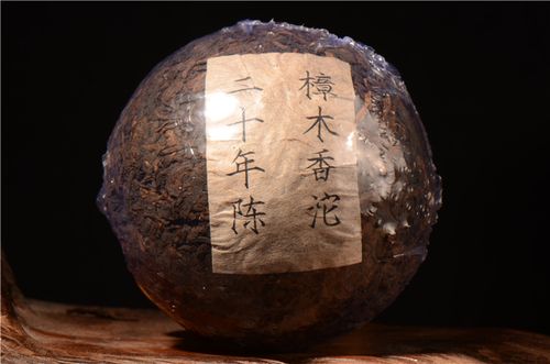 收藏普洱茶，應選擇知名品牌還是小品牌？